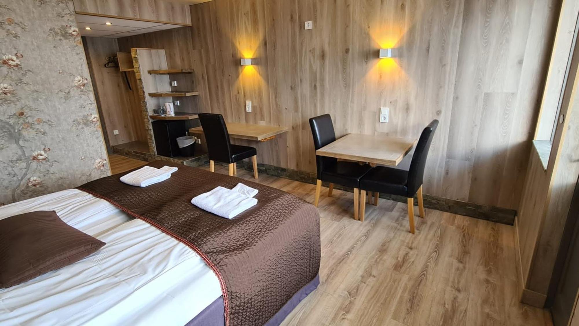 Strand Fjordhotel Ульвик Екстер'єр фото