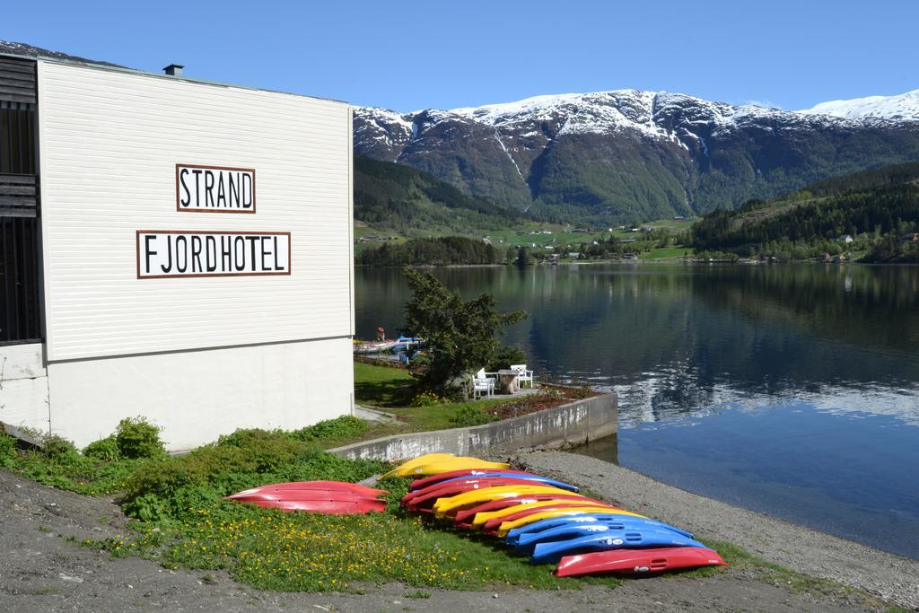 Strand Fjordhotel Ульвик Екстер'єр фото