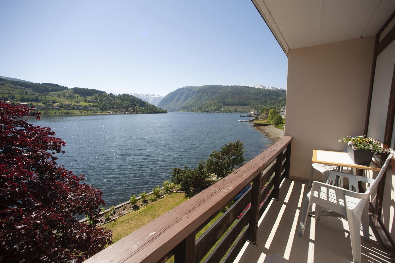 Strand Fjordhotel Ульвик Екстер'єр фото